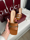Gucci Sandales Talon Large Cuir Marron Détail Chaîne T.38 — Neuves