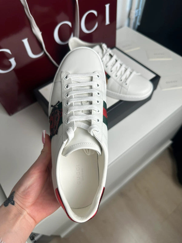 Gucci Ace Sneakers Cuir Blanc Broderie Coccinelle & Ananas T.38,5 — Neuves