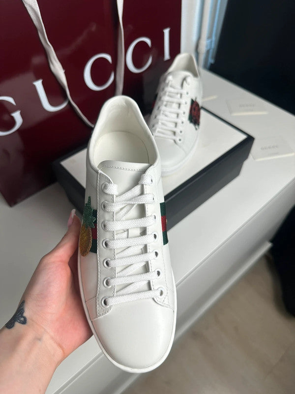 Gucci Ace Sneakers Cuir Blanc Broderie Coccinelle & Ananas T.38,5 — Neuves