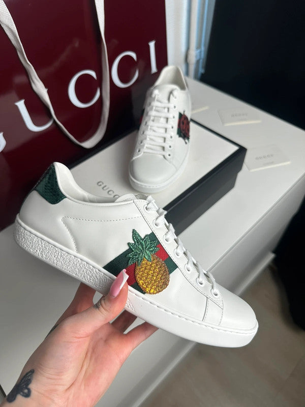 Gucci Ace Sneakers Cuir Blanc Broderie Coccinelle & Ananas T.38,5 — Neuves