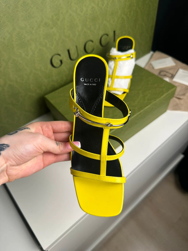 Gucci Sandales à Talons Cuir Jaune Finitions Argentées T.38,5 — Neuves