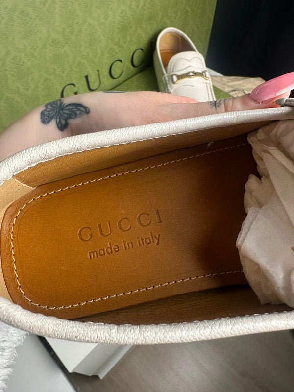 Gucci Mocassins Tayma Cuir Grainé Mystic White T.41,5 — Neufs