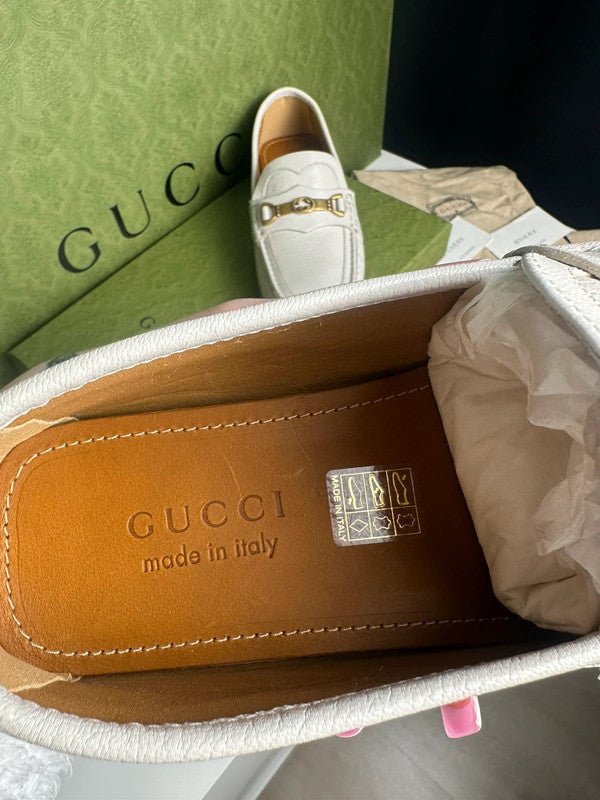Gucci Mocassins Tayma Cuir Grainé Mystic White T.41,5 — Neufs