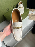 Gucci Mocassins Tayma Cuir Grainé Mystic White T.41,5 — Neufs