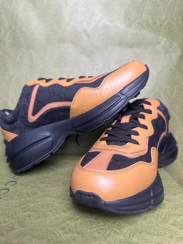 Gucci Rhyton Sneakers Toile GG Supreme Noir & Cuir Camel T.43,5 — Très Bon État