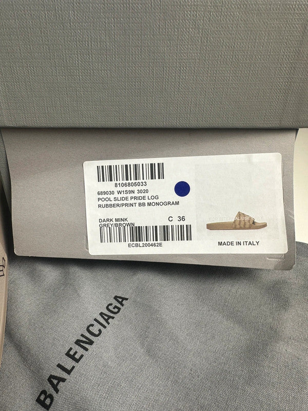 Balenciaga Pool Slide Monogram BB Caoutchouc Beige Taupe T.36 — Neuves