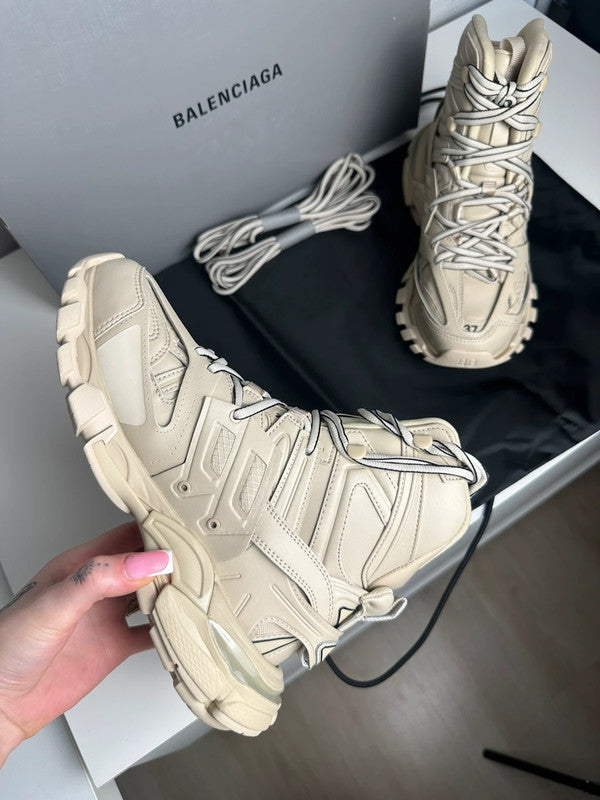 Balenciaga Track Hike Sneakers Mesh Technique Beige T.37 — Neuves