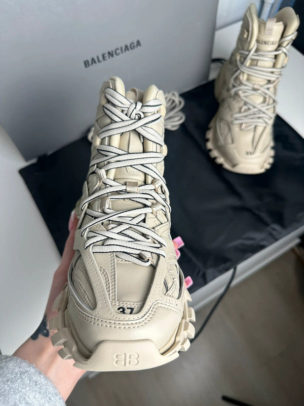 Balenciaga Track Hike Sneakers Mesh Technique Beige T.37 — Neuves