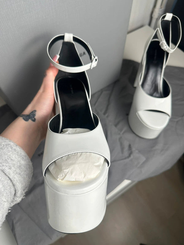 Balenciaga Sandales Plateforme Cuir Verni Blanc T.40 — Neuves