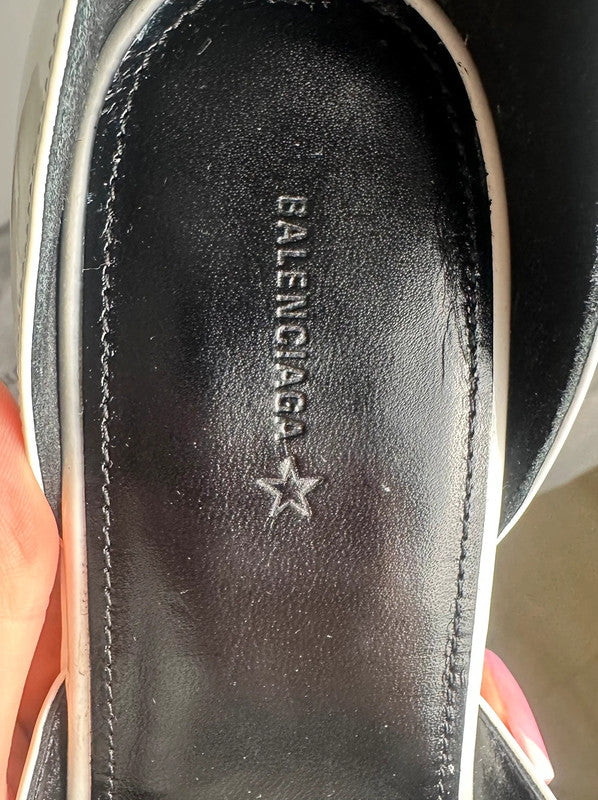 Balenciaga Sandales Plateforme Cuir Verni Blanc T.40 — Neuves