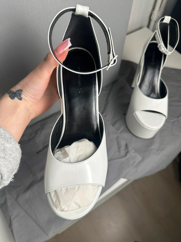 Balenciaga Sandales Plateforme Cuir Verni Blanc T.40 — Neuves