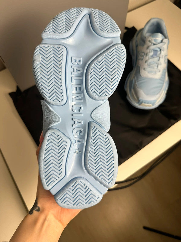 Balenciaga Triple S Sneakers Textile & Mesh Bleu Pastel T.37 — Neuves