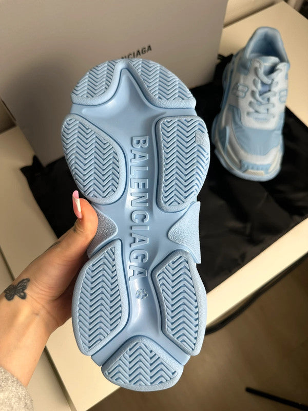 Balenciaga Triple S Sneakers Textile & Mesh Bleu Pastel T.37 — Neuves