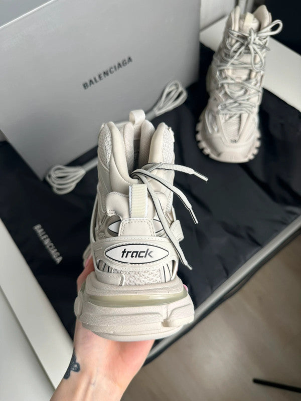 Balenciaga Track Hike Sneakers Montantes Mesh Technique Beige T.38 — Neuves