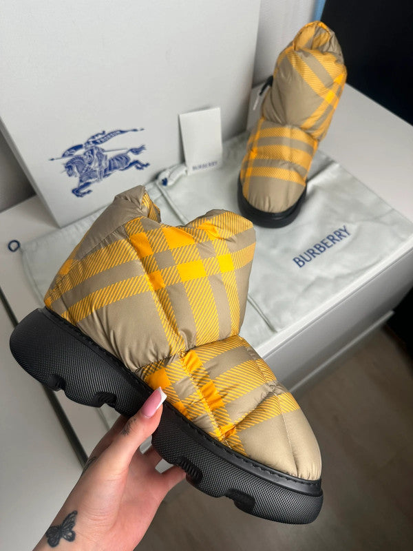 Burberry Pillow Boots Motif Check Carreaux Jaune Doré T.41 — Neuves