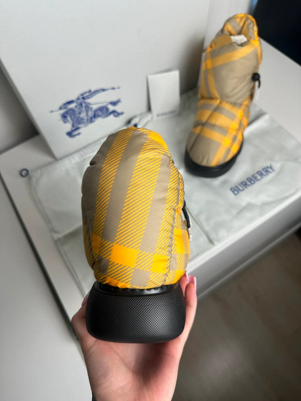 Burberry Pillow Boots Motif Check Carreaux Jaune Doré T.41 — Neuves