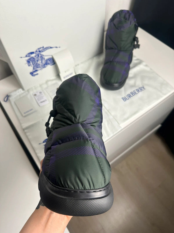 Burberry Pillow Boots Motif Hunter IP Check Mauve & Noir T.40 — Neuves