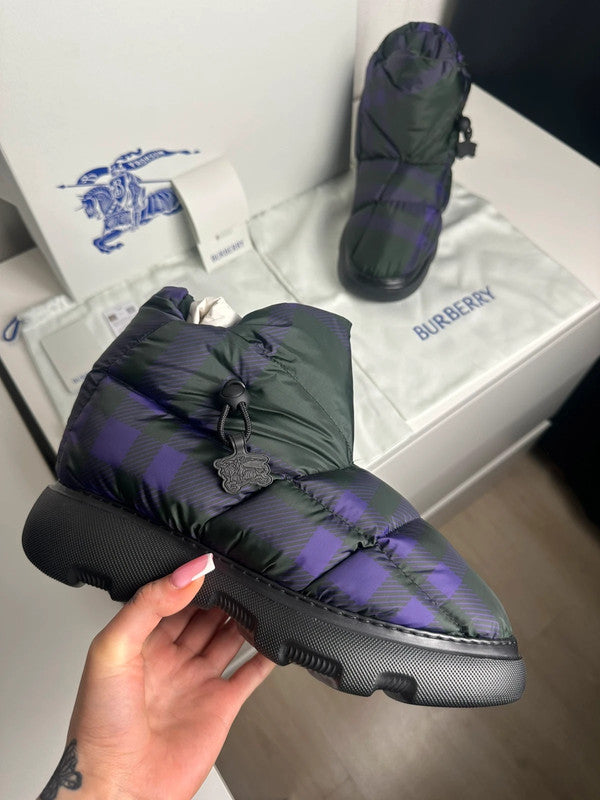 Burberry Pillow Boots Motif Hunter IP Check Mauve & Noir T.40 — Neuves