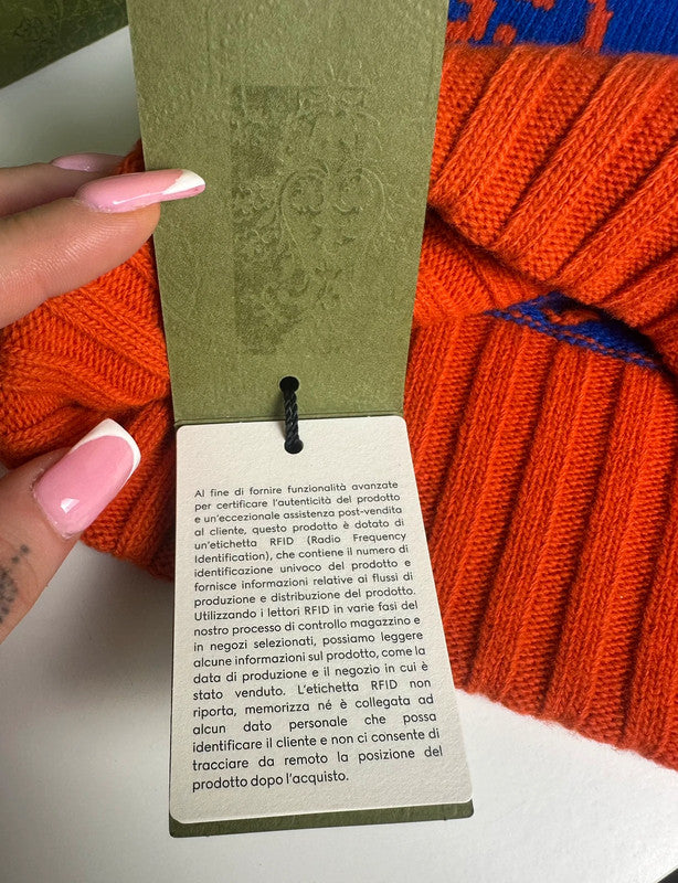Gucci Bonnet GG Jacquard Laine Bleu & Rouge T.M — Neuf