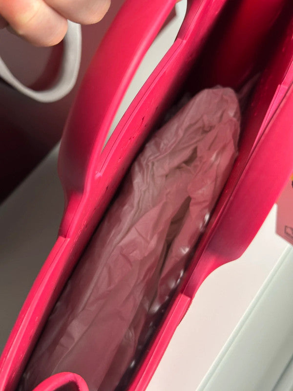 Gucci Cabas Tote GG Cuir Rose Monogramme Perforé — Neuf