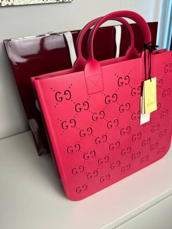 Gucci Cabas Tote GG Cuir Rose Monogramme Perforé — Neuf