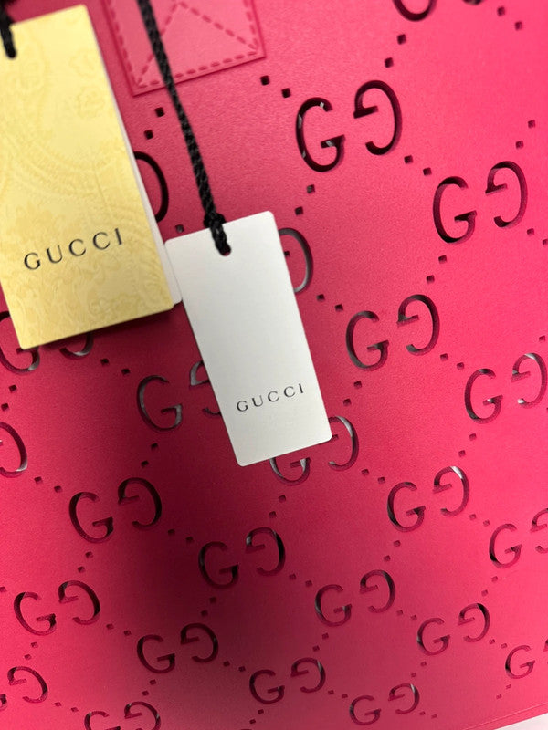 Gucci Cabas Tote GG Cuir Rose Monogramme Perforé — Neuf
