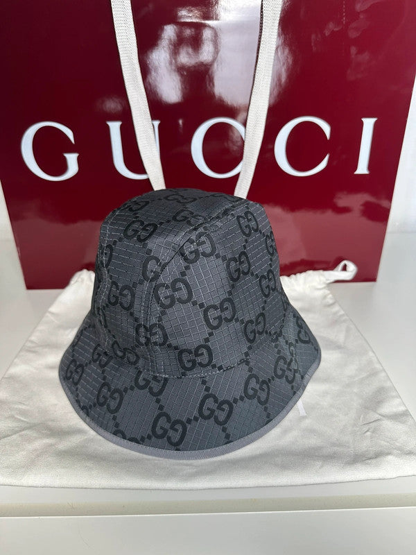 Gucci Bob GG Monogramme Gris & Noir T.S — Neuf